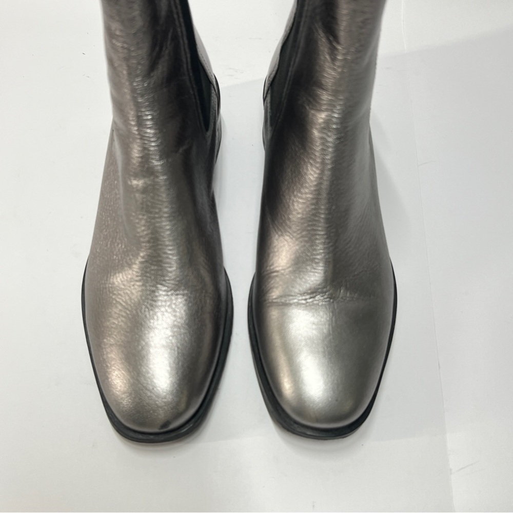 KENNETH COLE Reaction Women’s Size 9 Salt Chelsea Boot silver and Black - Picture 3 of 12